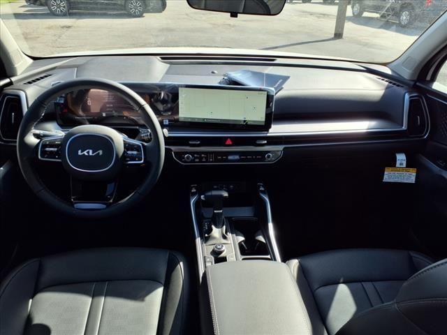 new 2025 Kia Sorento car, priced at $36,480