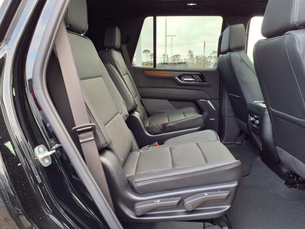 new 2025 GMC Yukon car, priced at $86,030