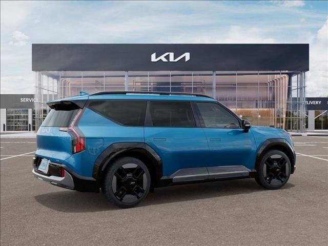 new 2025 Kia EV9 car, priced at $79,040