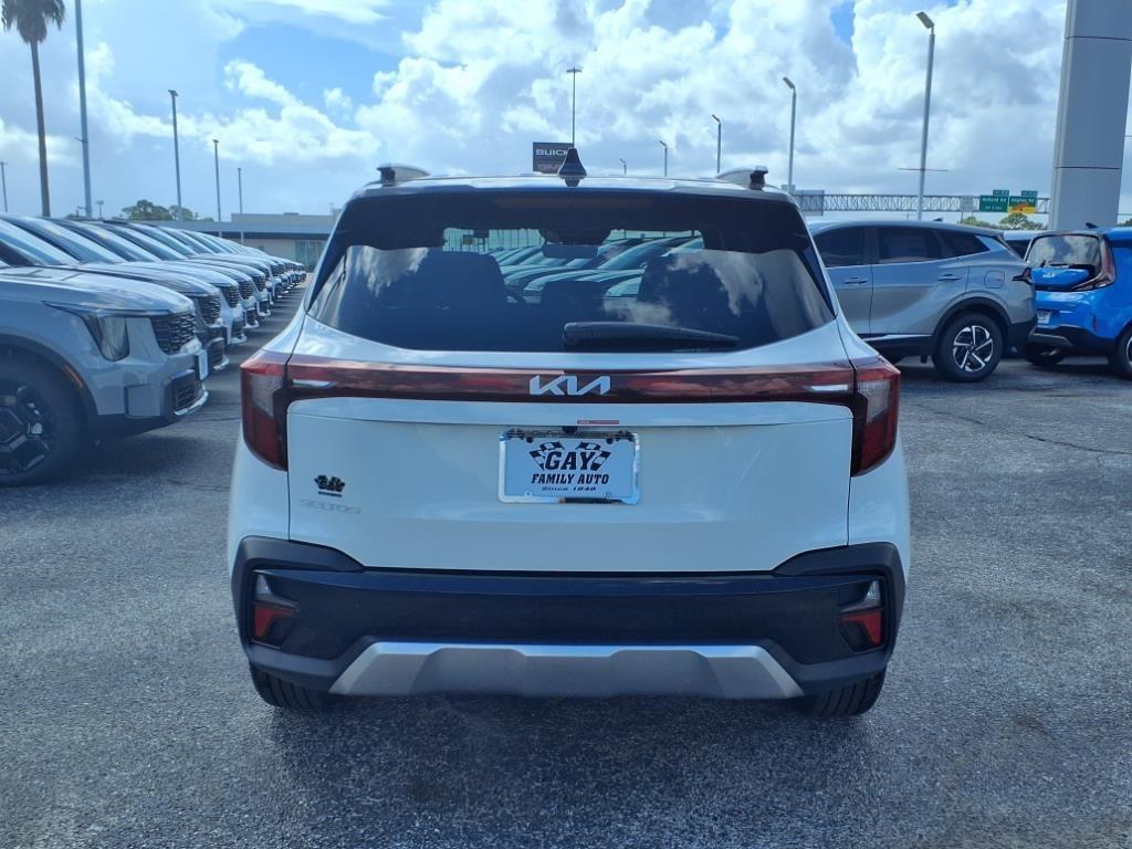 new 2026 Kia Seltos car, priced at $26,002