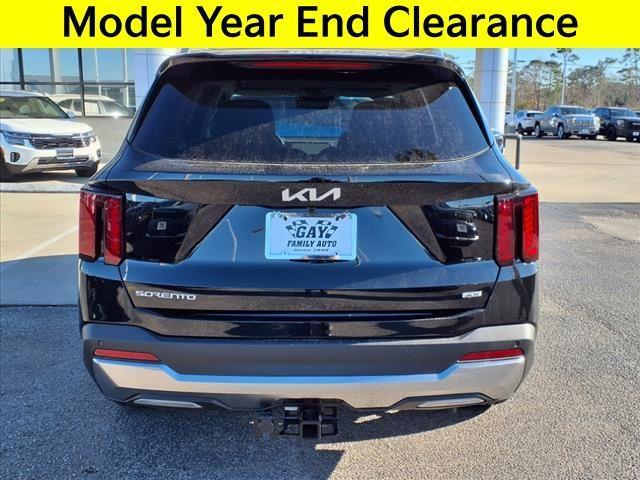 new 2025 Kia Sorento car, priced at $37,930