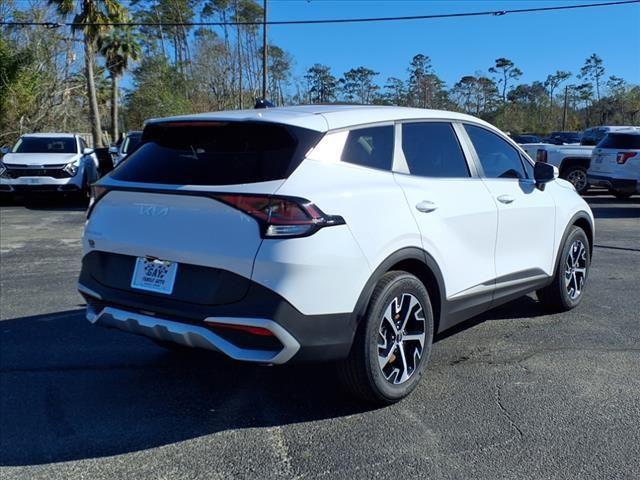 new 2025 Kia Sportage car, priced at $30,058