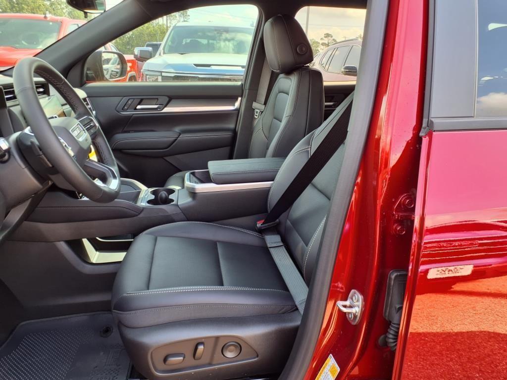 new 2026 GMC Terrain car, priced at $33,099