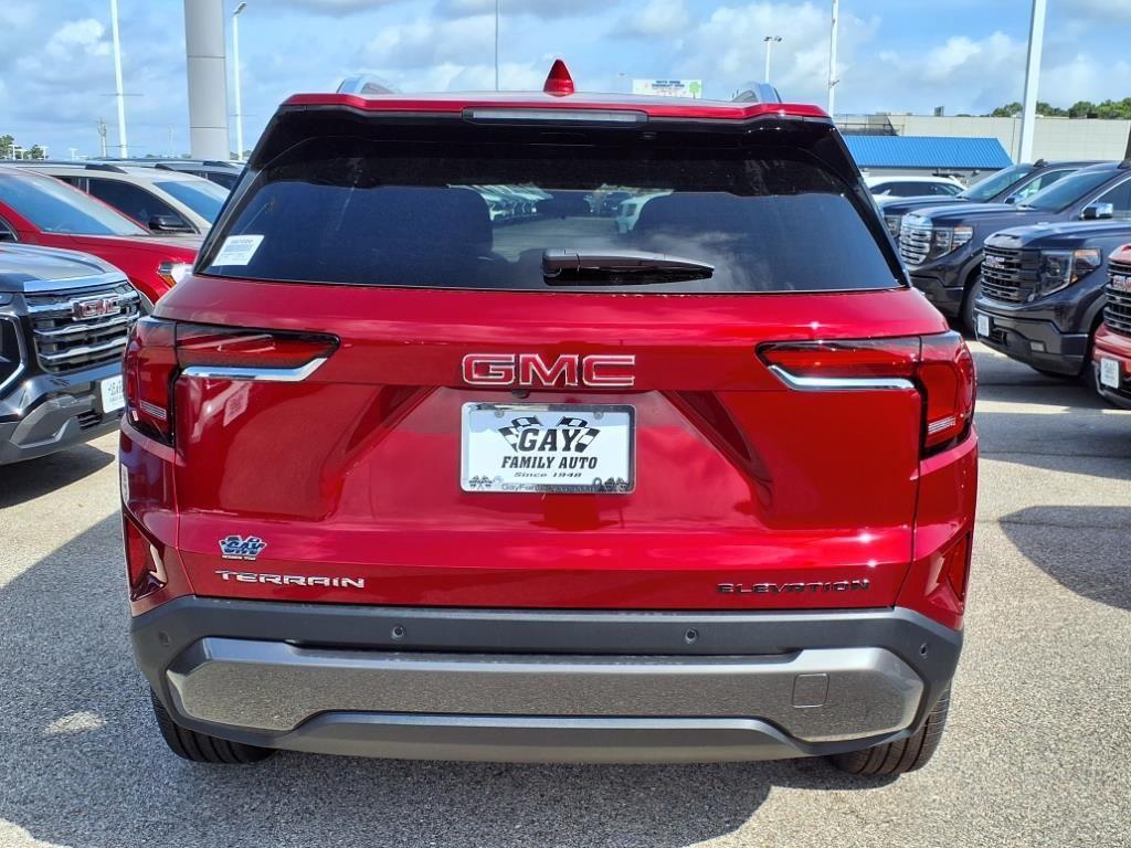 new 2026 GMC Terrain car, priced at $33,099