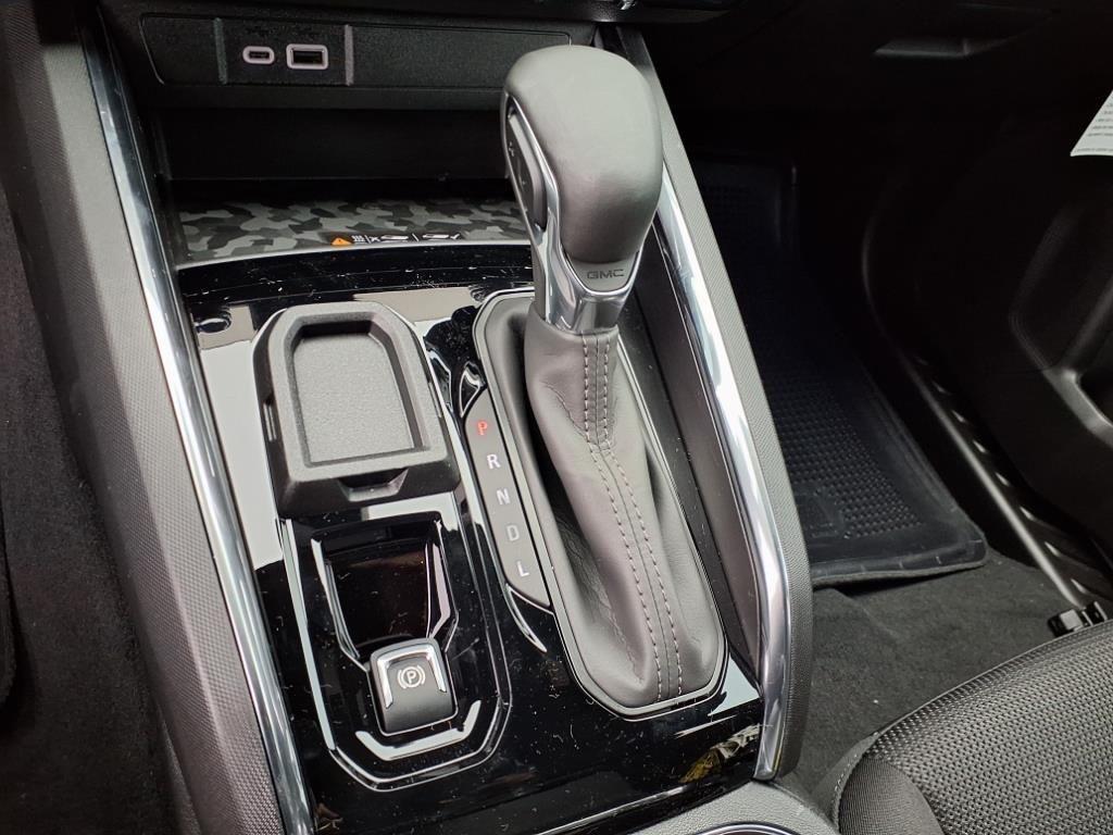 new 2025 GMC Canyon car, priced at $37,701