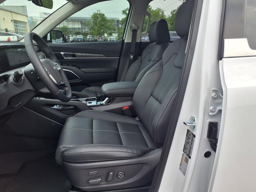 new 2025 Kia Telluride car, priced at $46,300