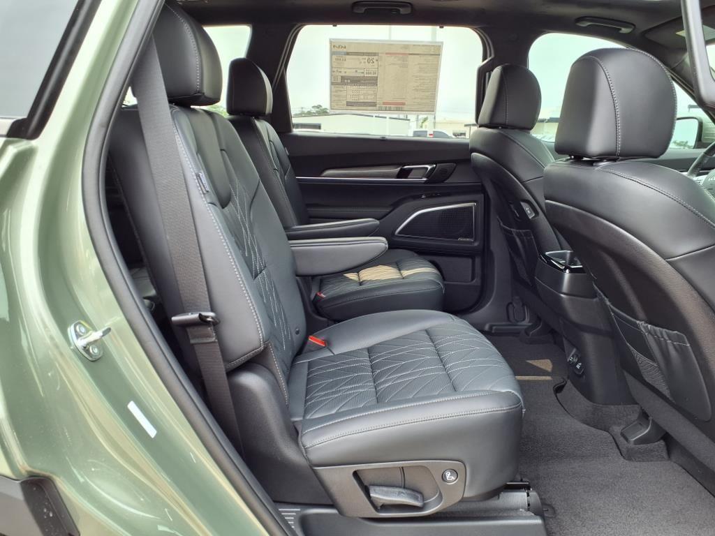 new 2025 Kia Telluride car, priced at $53,500