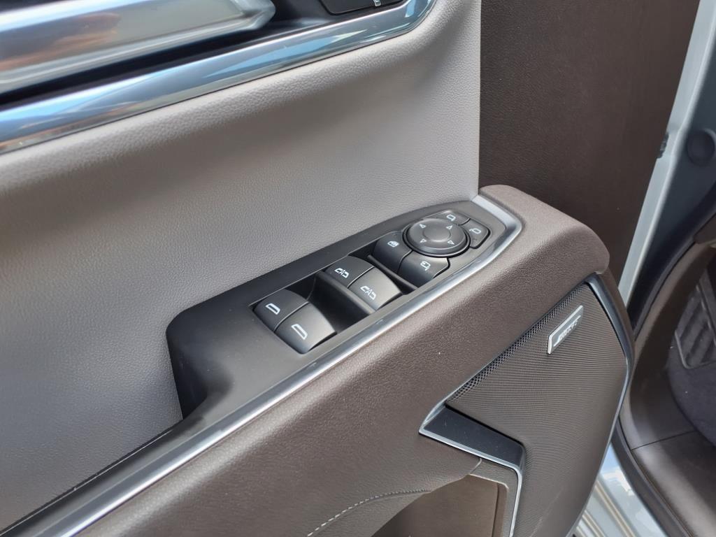 new 2025 GMC Sierra 1500 car, priced at $60,372