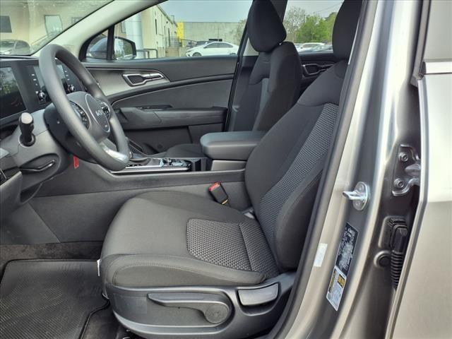 new 2025 Kia Sportage car, priced at $27,512