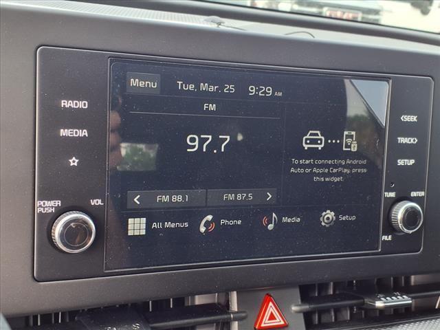 new 2025 Kia Sportage car, priced at $27,512