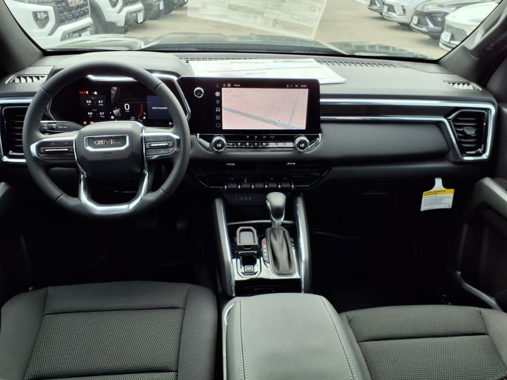 new 2025 GMC Canyon car, priced at $41,087
