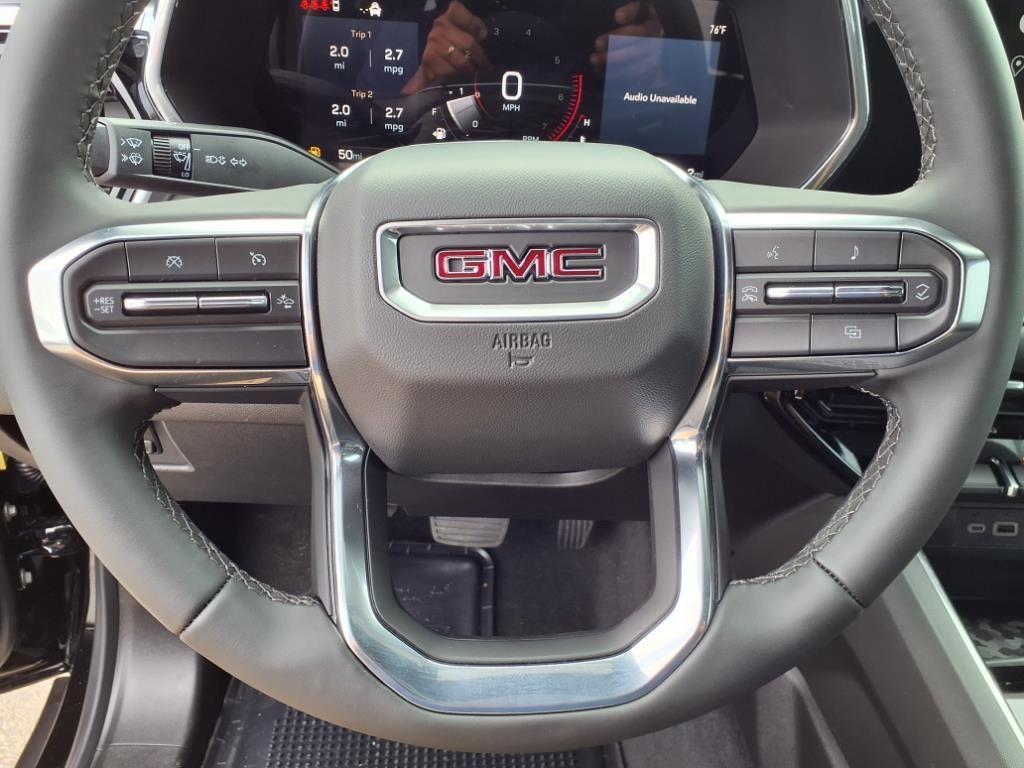 new 2025 GMC Canyon car, priced at $41,087
