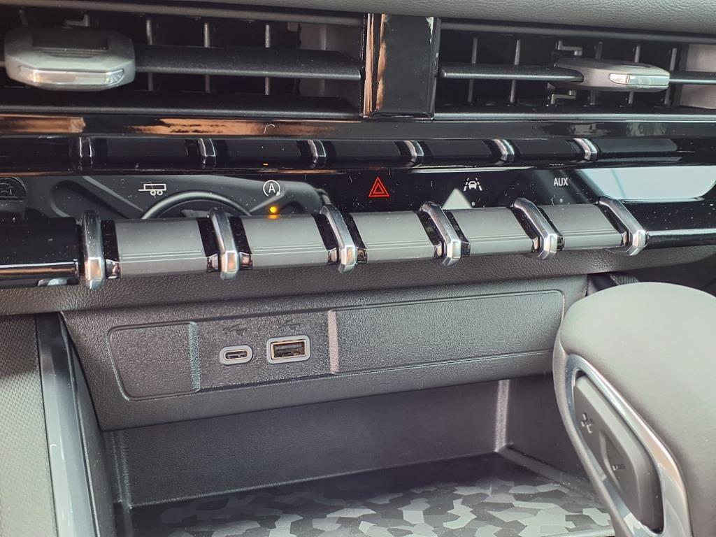 new 2025 GMC Canyon car, priced at $37,656