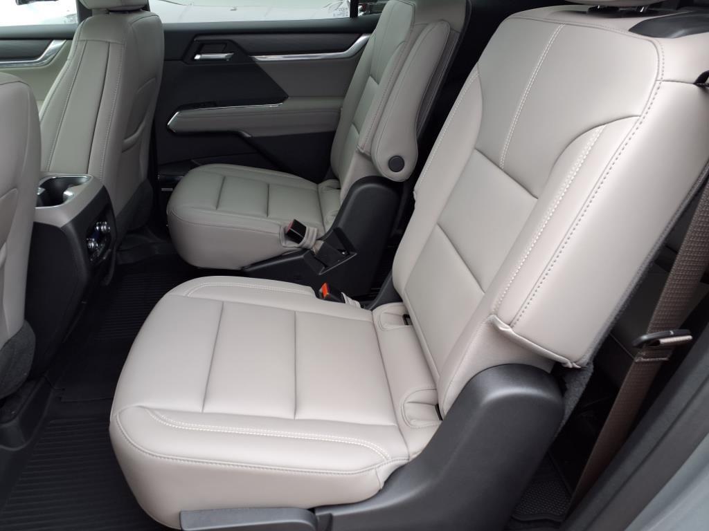new 2025 GMC Acadia car, priced at $46,587