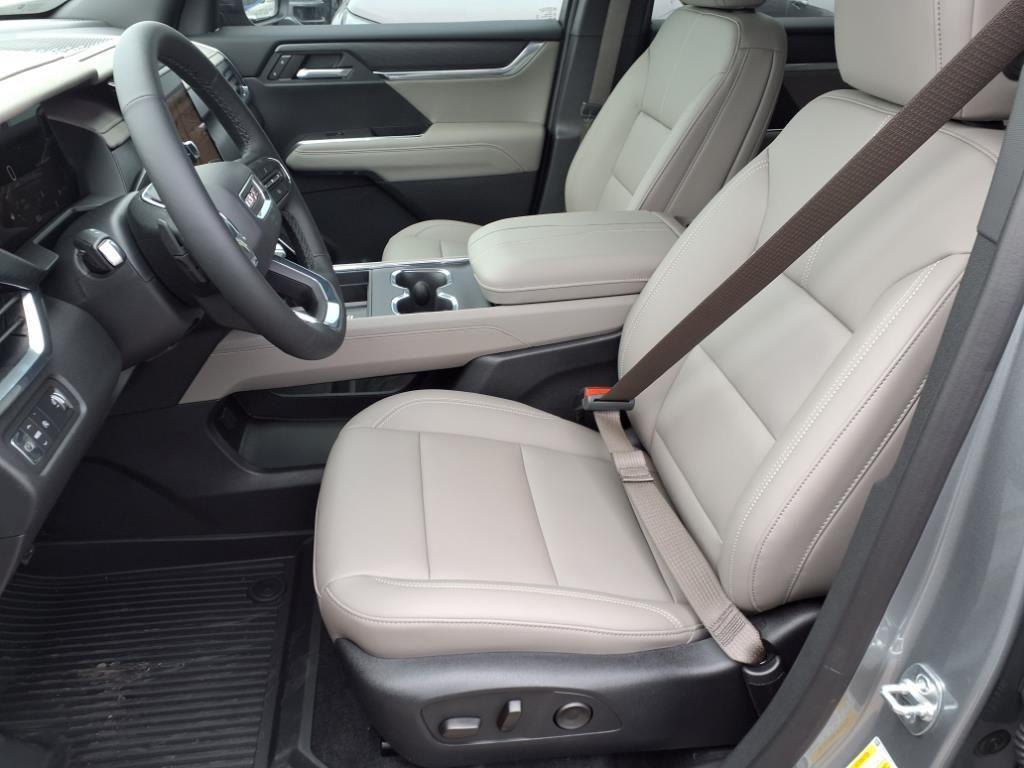 new 2025 GMC Acadia car, priced at $46,587