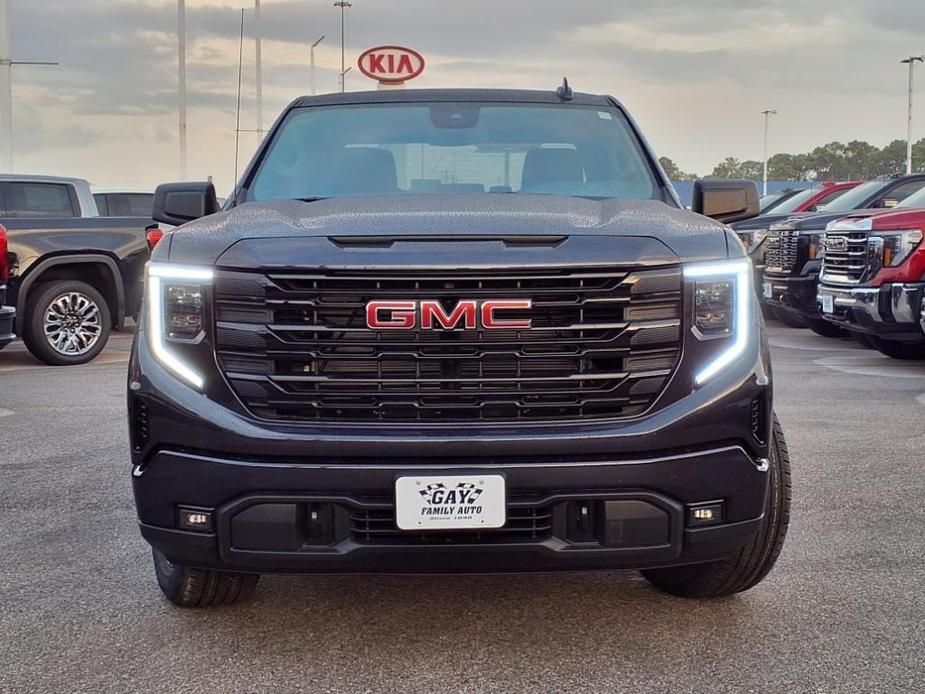 new 2025 GMC Sierra 1500 car, priced at $49,240