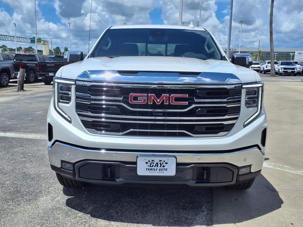 new 2025 GMC Sierra 1500 car, priced at $56,946