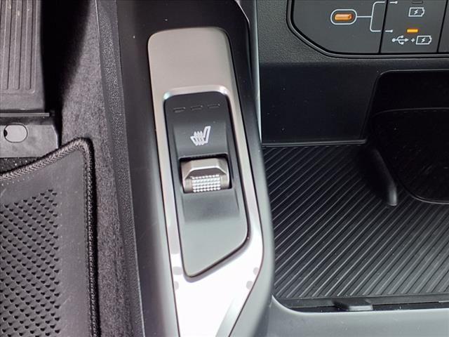 new 2025 Kia Sorento car, priced at $33,939
