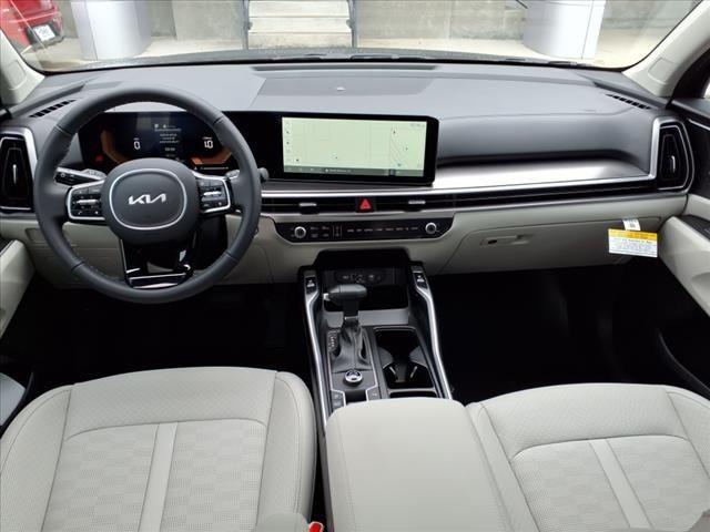 new 2025 Kia Sorento car, priced at $33,939
