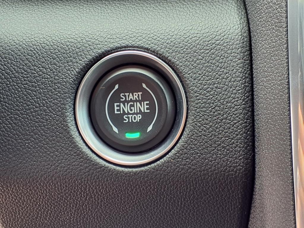 new 2025 GMC Acadia car, priced at $42,983