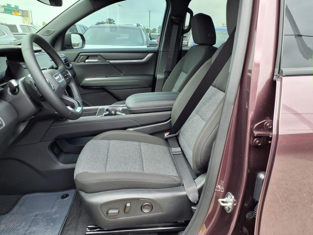 new 2025 GMC Acadia car, priced at $42,983