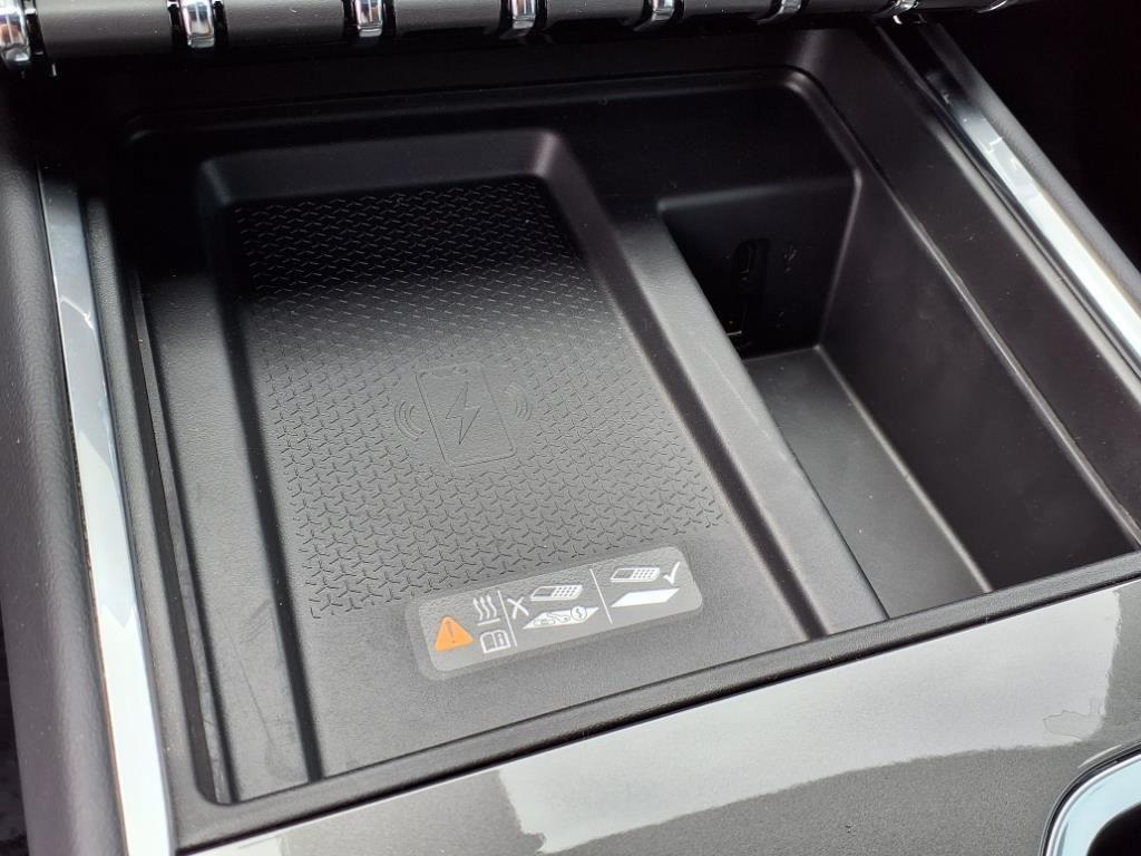 new 2025 GMC Acadia car, priced at $42,983