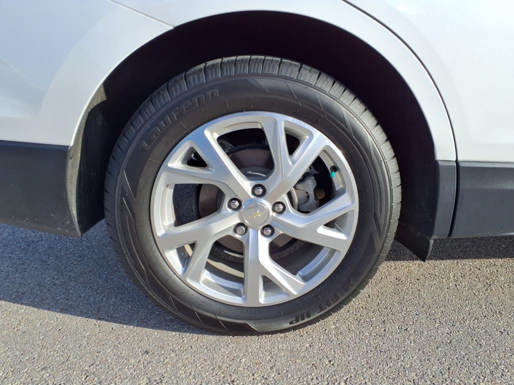 used 2020 Chevrolet Equinox car, priced at $18,893