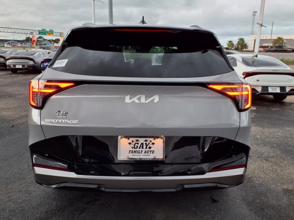 new 2026 Kia Sportage car, priced at $36,985
