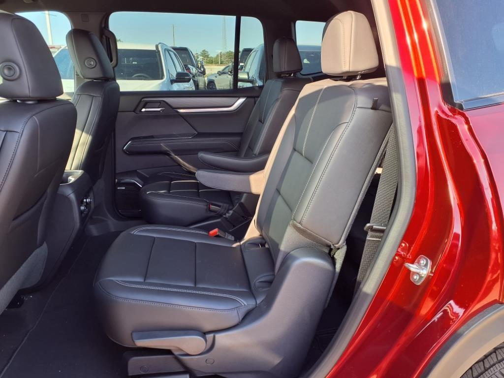 new 2025 GMC Acadia car, priced at $43,714