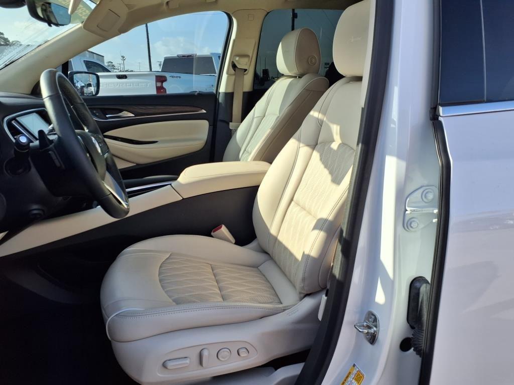 used 2023 Buick Enclave car, priced at $37,492