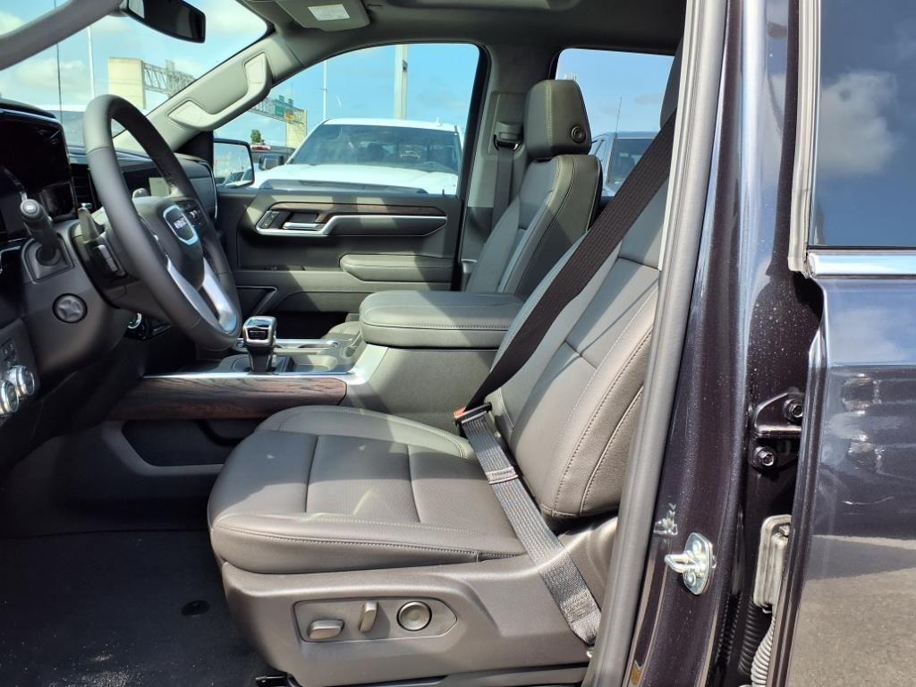 new 2025 GMC Sierra 1500 car, priced at $60,995