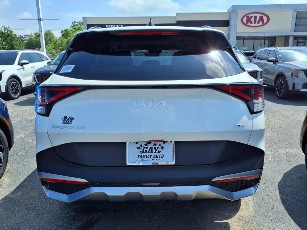new 2025 Kia Sportage Hybrid car, priced at $33,574