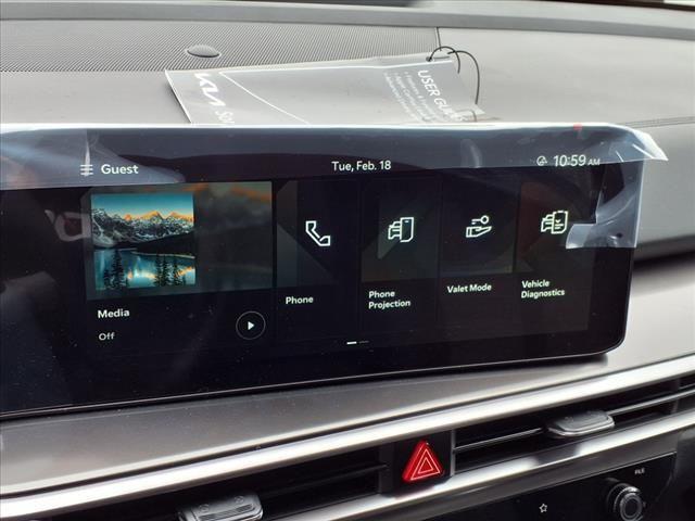 new 2025 Kia Sorento car, priced at $32,490