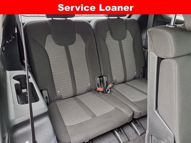 new 2025 Kia Sorento car, priced at $32,490