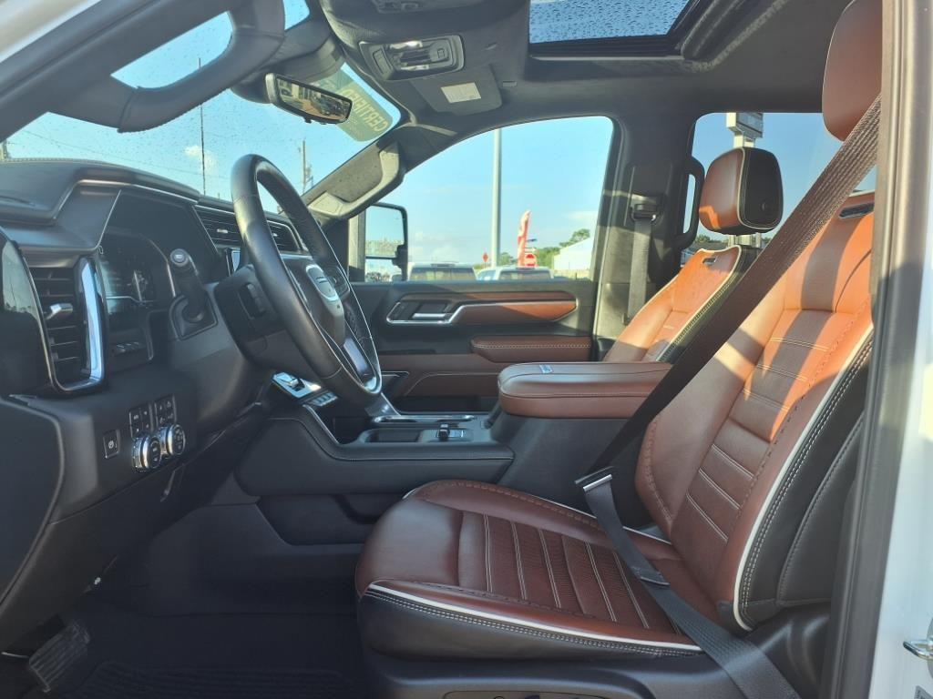 used 2024 GMC Sierra 2500 car, priced at $77,992