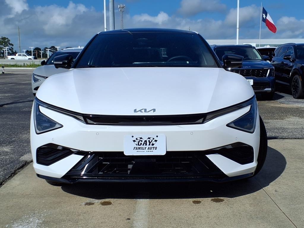 new 2025 Kia EV6 car, priced at $52,143