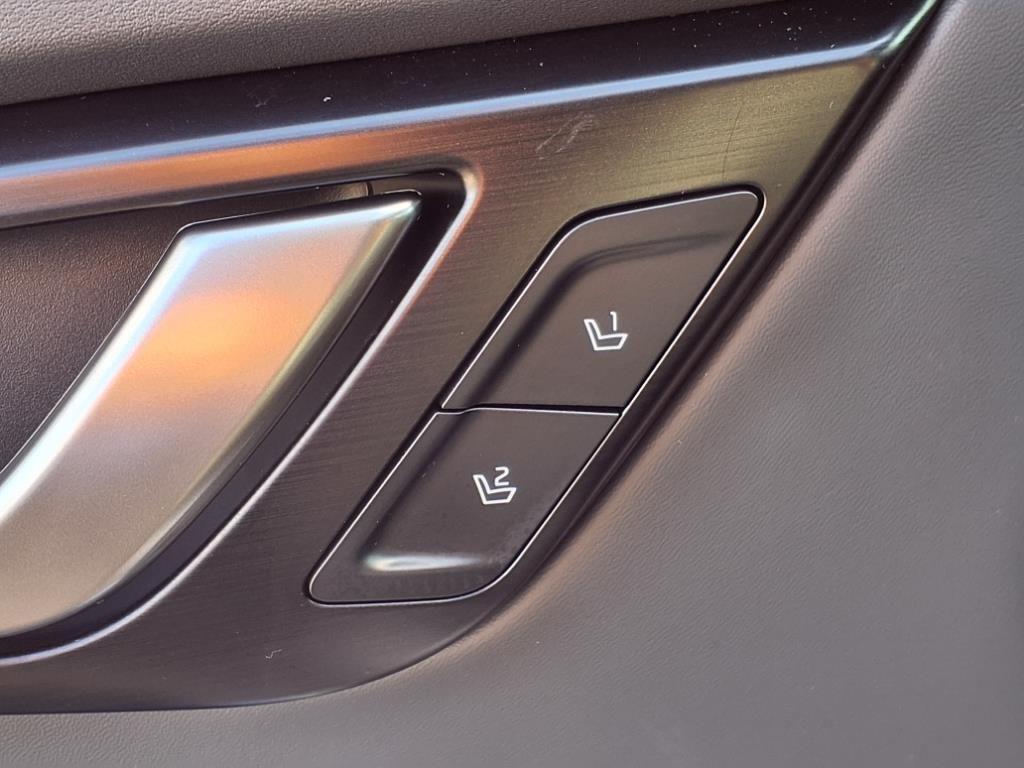 new 2025 Kia EV6 car, priced at $52,143