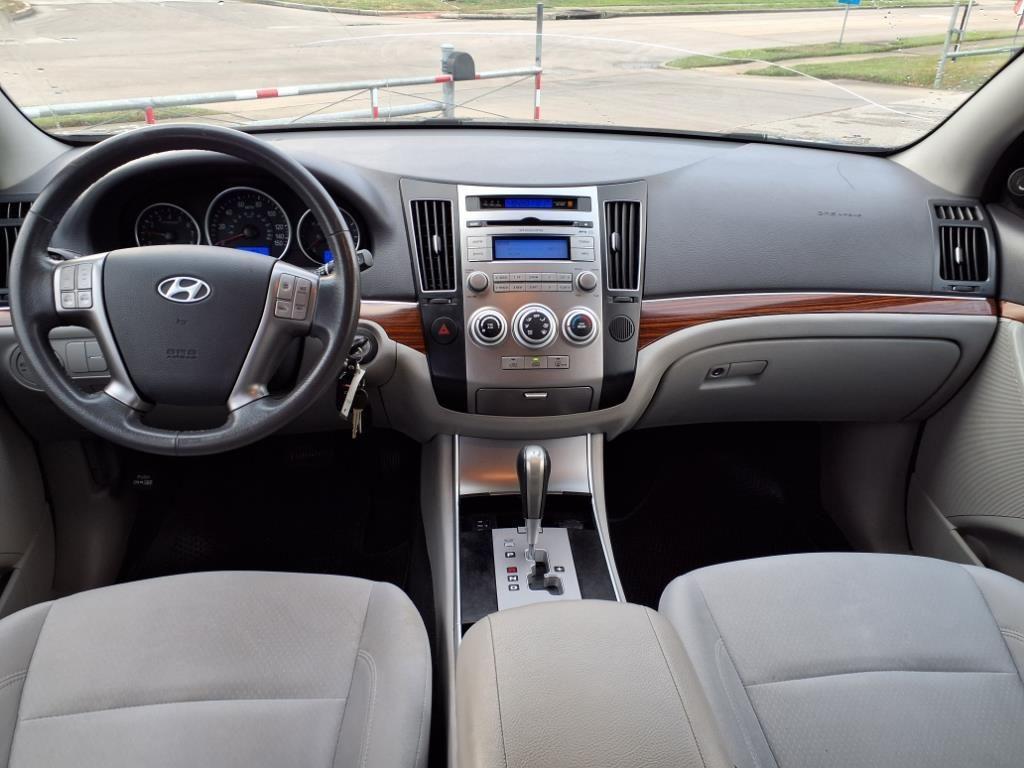 used 2010 Hyundai Veracruz car, priced at $6,991