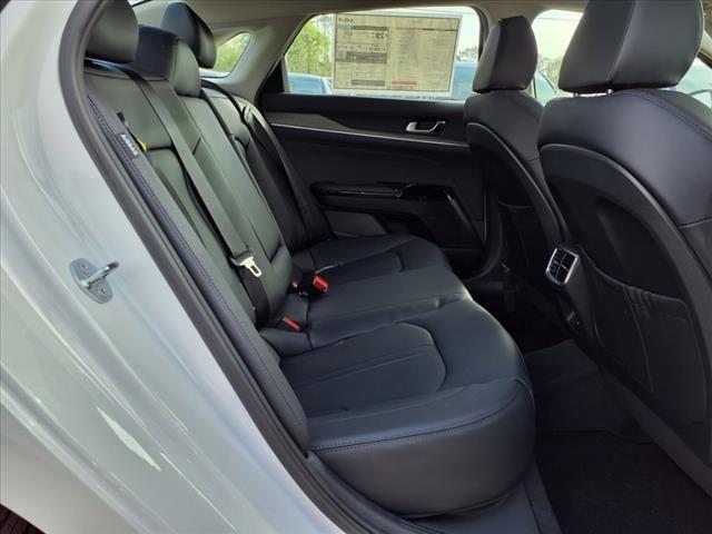 new 2025 Kia K5 car, priced at $33,321