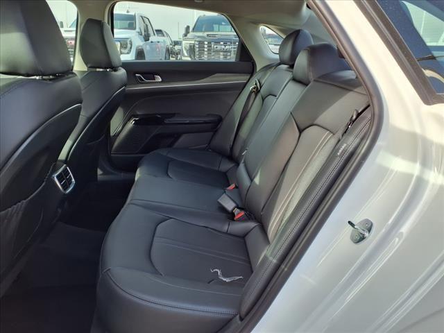 new 2025 Kia K5 car, priced at $33,321