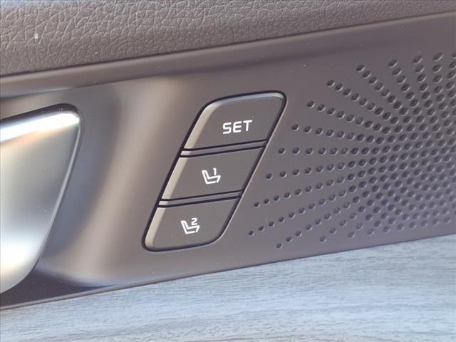 new 2025 Kia K5 car, priced at $33,321