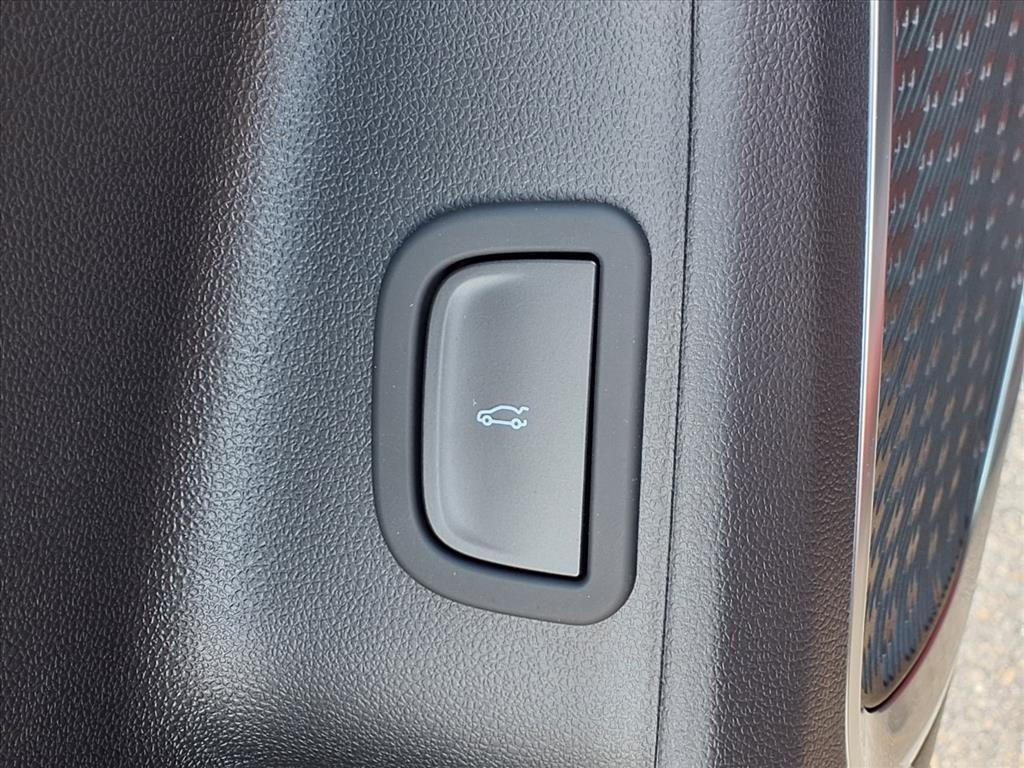 new 2026 Buick Enclave car, priced at $49,917