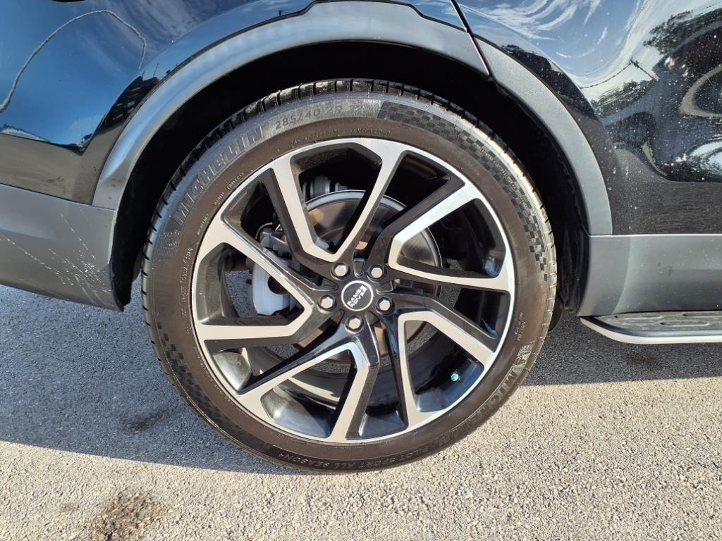 used 2019 Land Rover Discovery car, priced at $23,892