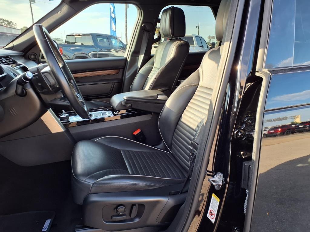 used 2019 Land Rover Discovery car, priced at $23,892