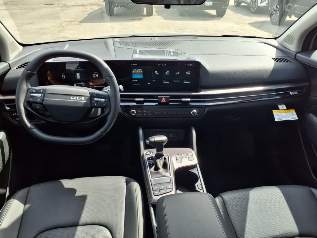 new 2026 Kia Sportage car, priced at $33,060