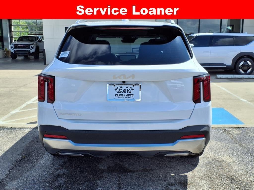 new 2025 Kia Sorento car, priced at $41,634