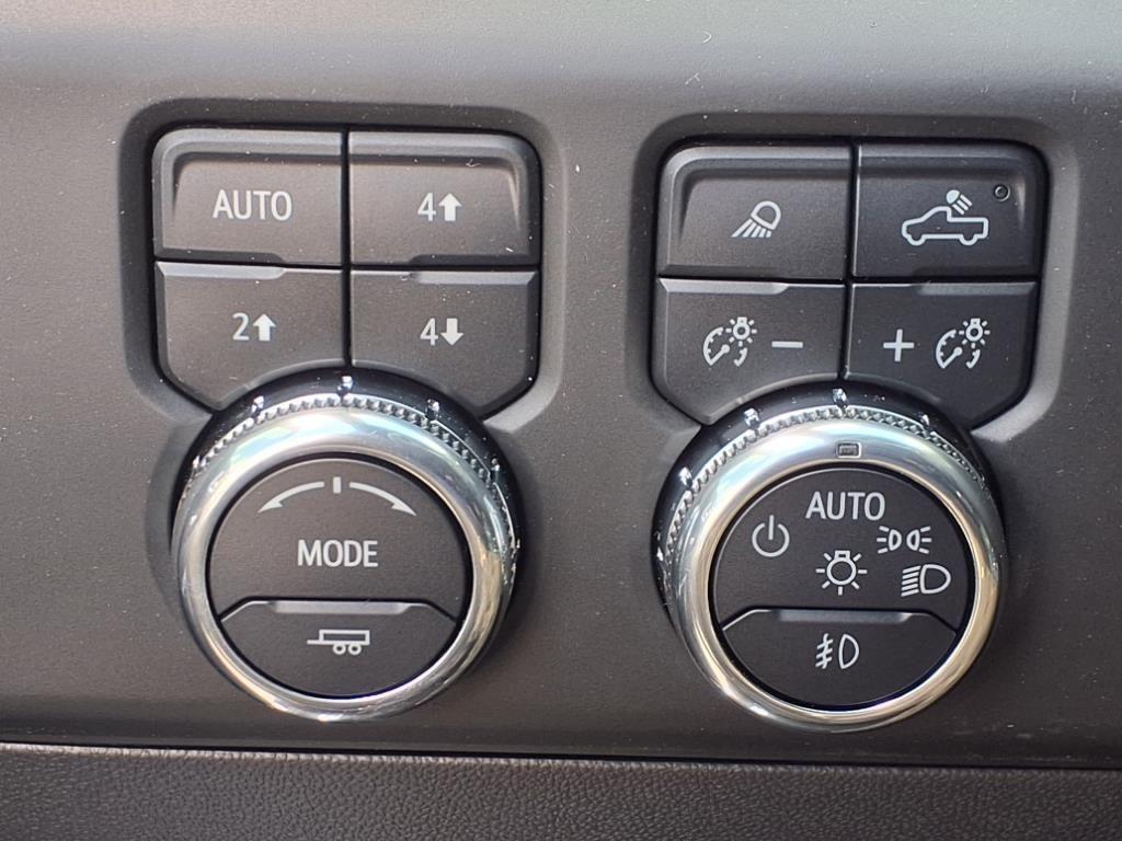 new 2025 GMC Sierra 1500 car, priced at $64,876