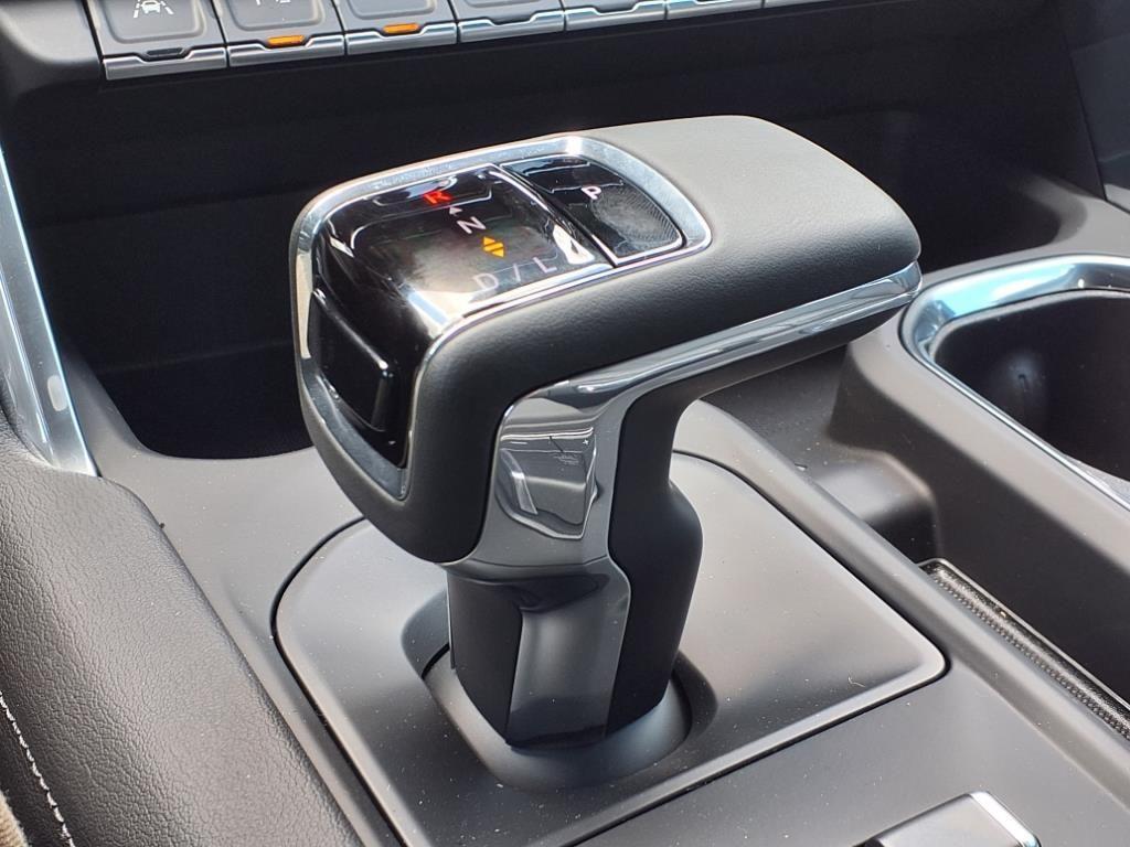 new 2025 GMC Sierra 1500 car, priced at $64,876