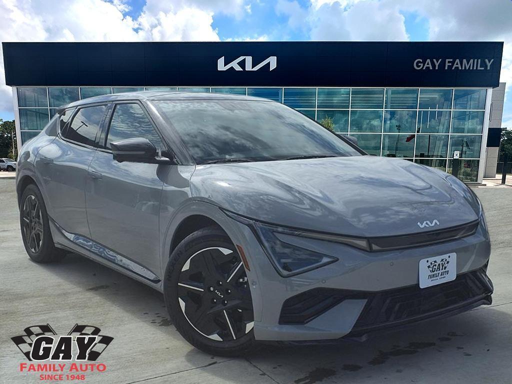 new 2025 Kia EV6 car, priced at $44,865