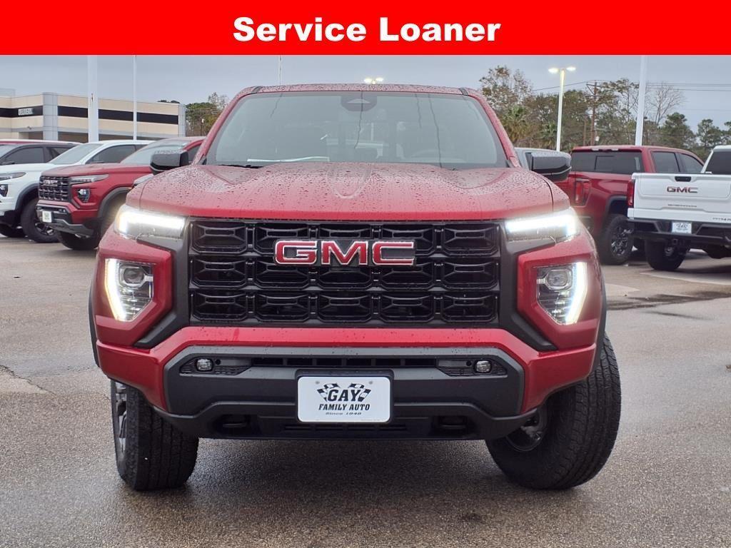 new 2025 GMC Canyon car, priced at $40,392